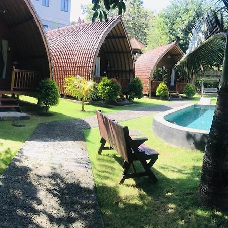 Pondok Sari Homestay Ungasan Extérieur photo
