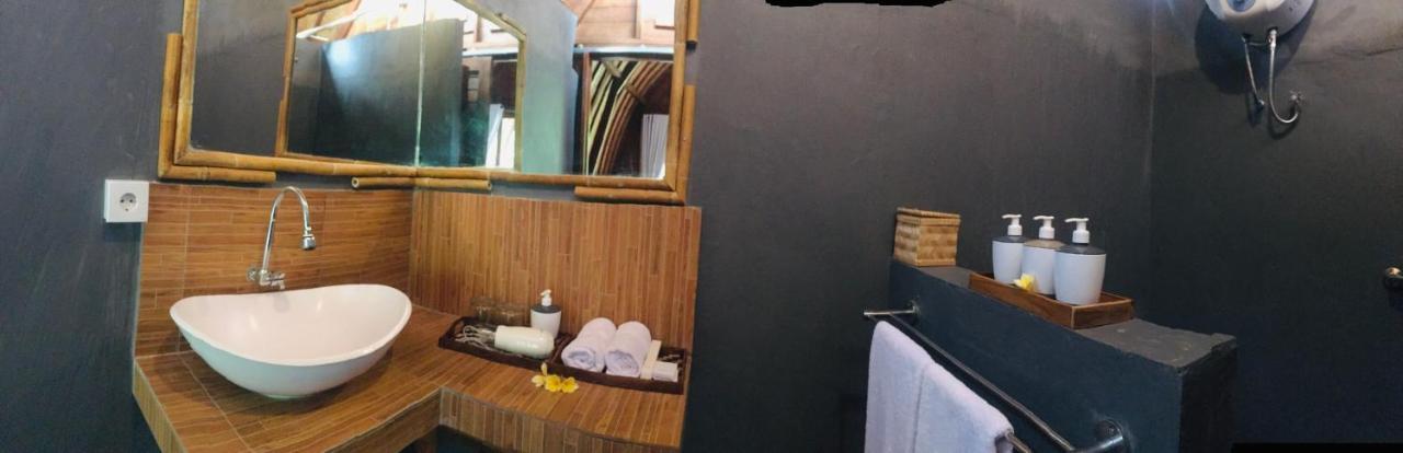 Pondok Sari Homestay Ungasan Extérieur photo