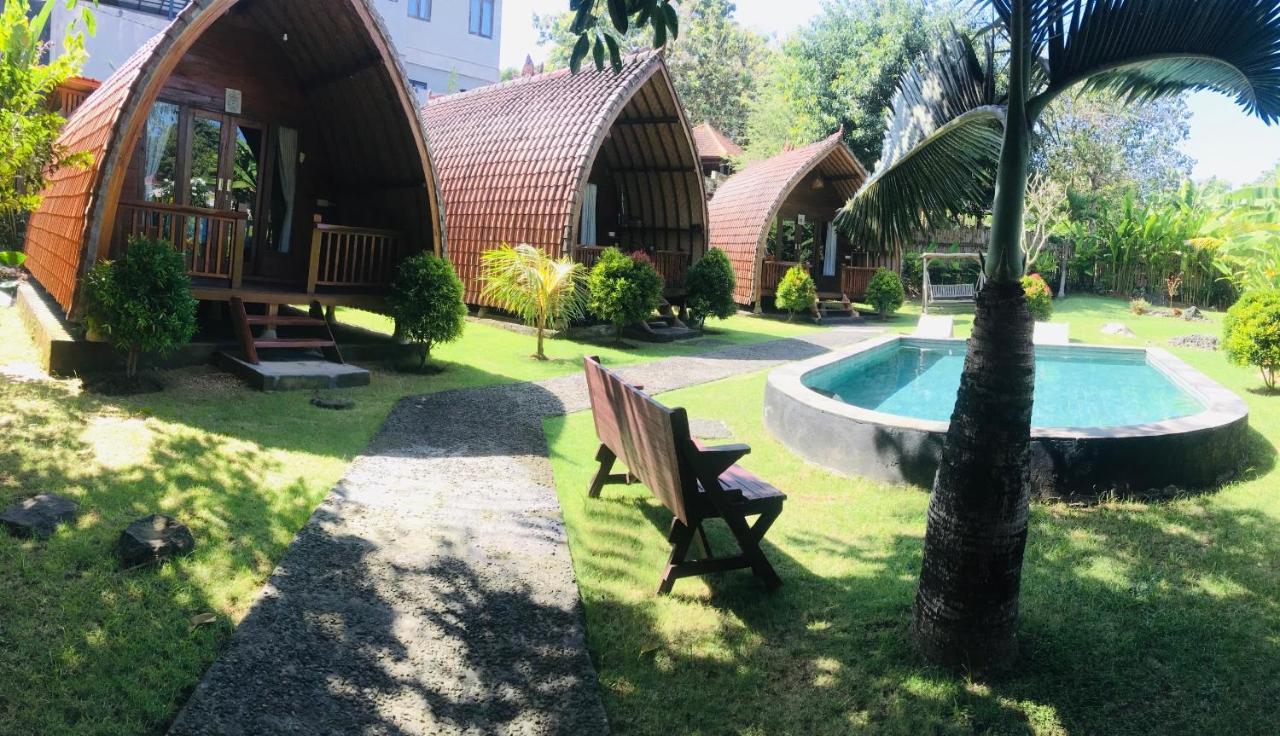 Pondok Sari Homestay Ungasan Extérieur photo