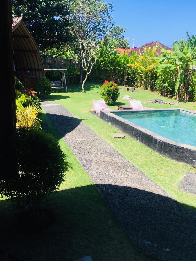 Pondok Sari Homestay Ungasan Extérieur photo