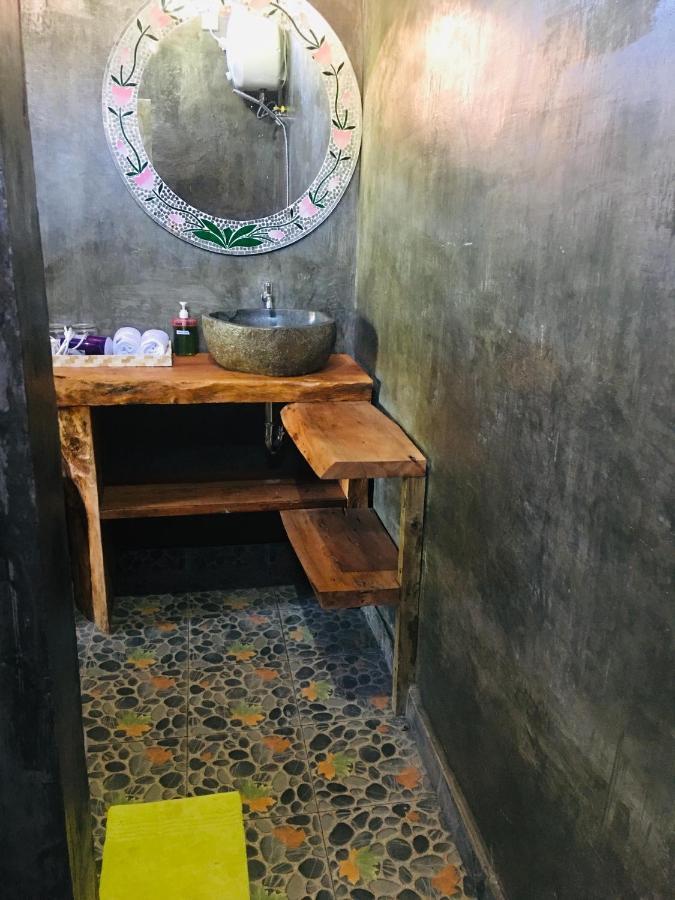 Pondok Sari Homestay Ungasan Extérieur photo
