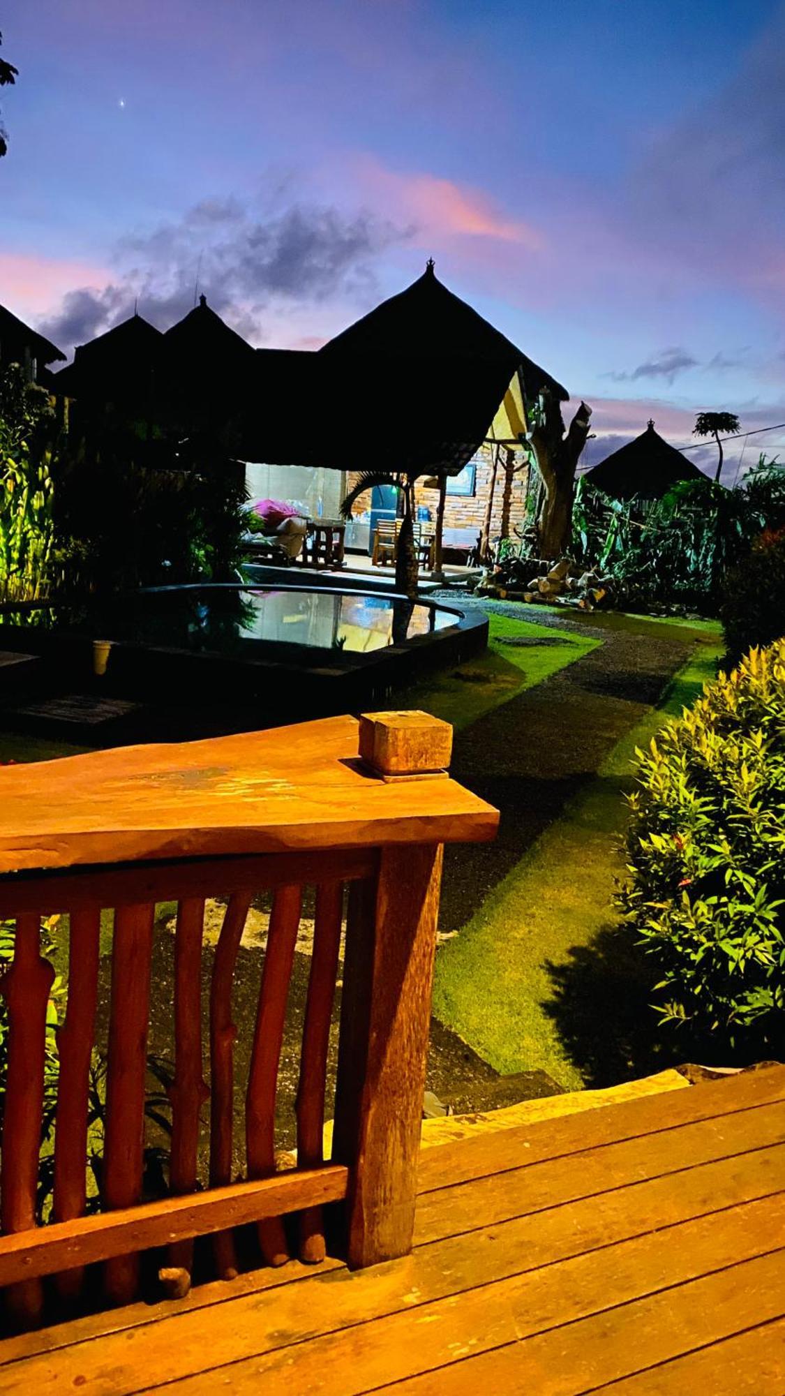 Pondok Sari Homestay Ungasan Extérieur photo